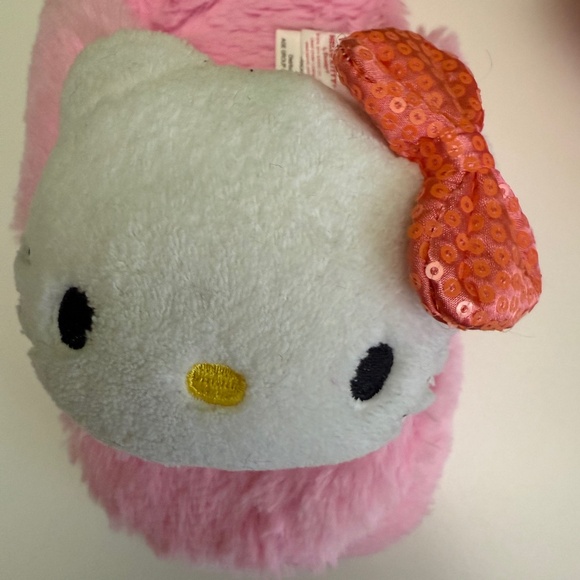 Hello Kitty Pink Faux Fur Thong Slipper - Picture 2 of 6